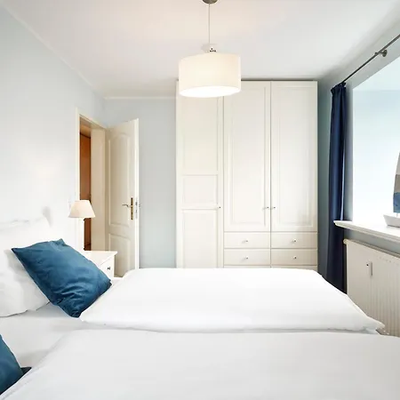 Palais 12 Og2 *